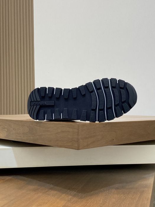 Adidasi Prada , calitate premium , pe comanda , noi , 43