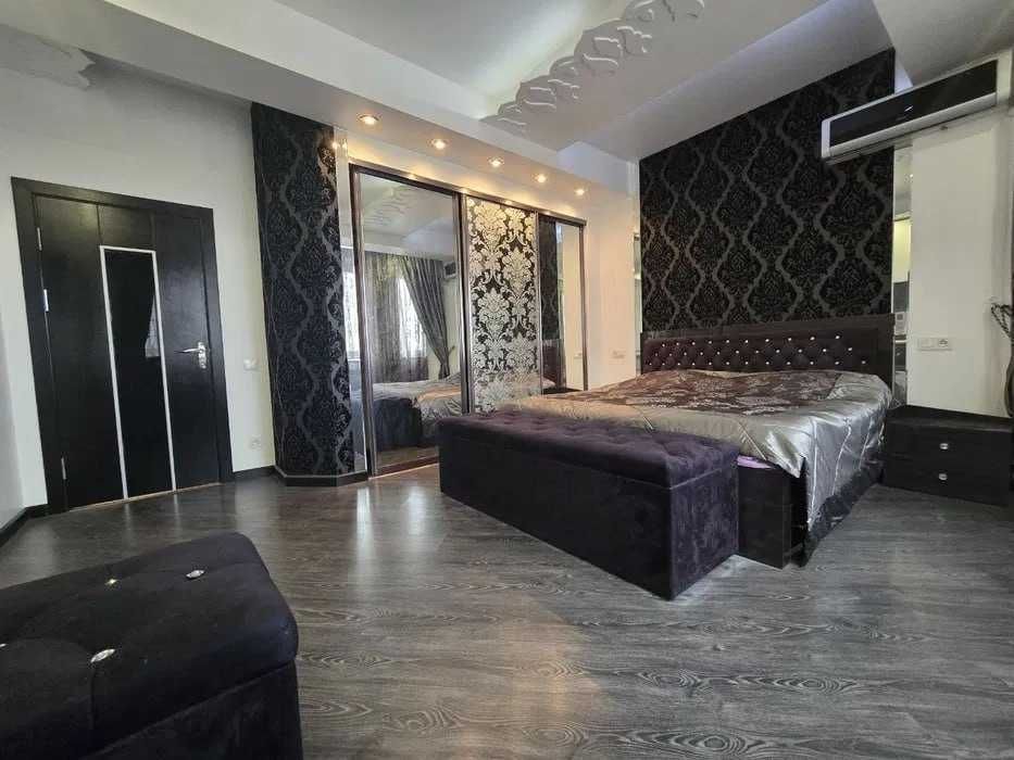 Продается 2х квартира в ЖК  Golden house,Юнусабадский район