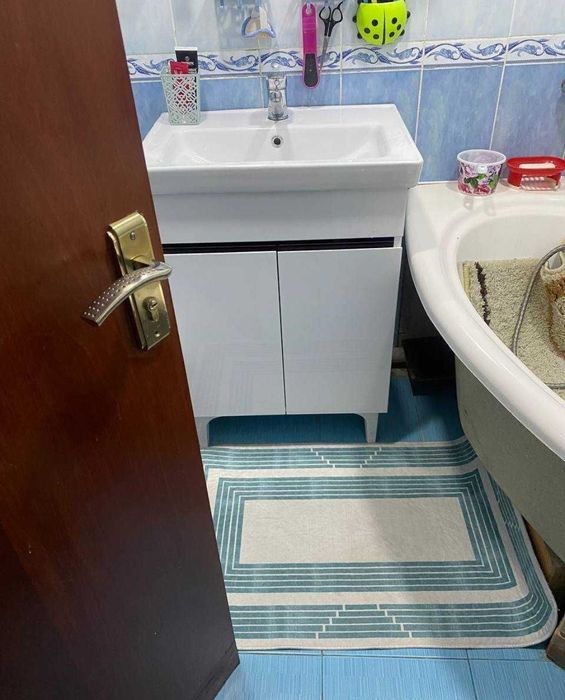 Продается 3/2/4 на м-ве Ялангач (Ориентир ЭКО Базар, Локомотив Парк)