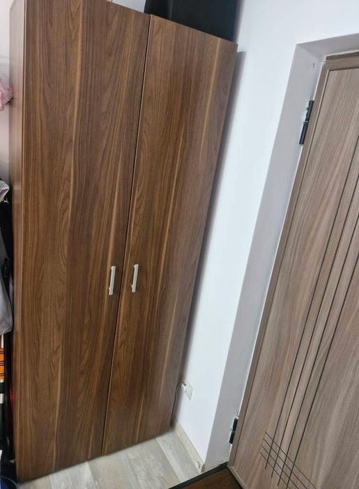 VAnd dulap și cuier in stare foarte buna