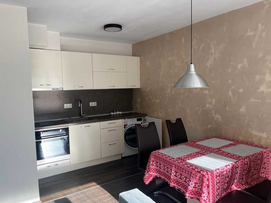 Дава се под наем Двустаен апартамент в София, Студентски град - 68 кв.м за 600 € - Снимка #1