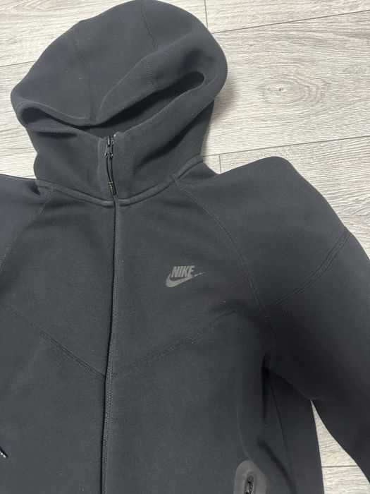 Hanorac Nike Tech