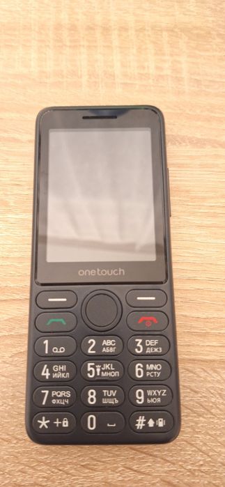 Неизползван телефон TCL