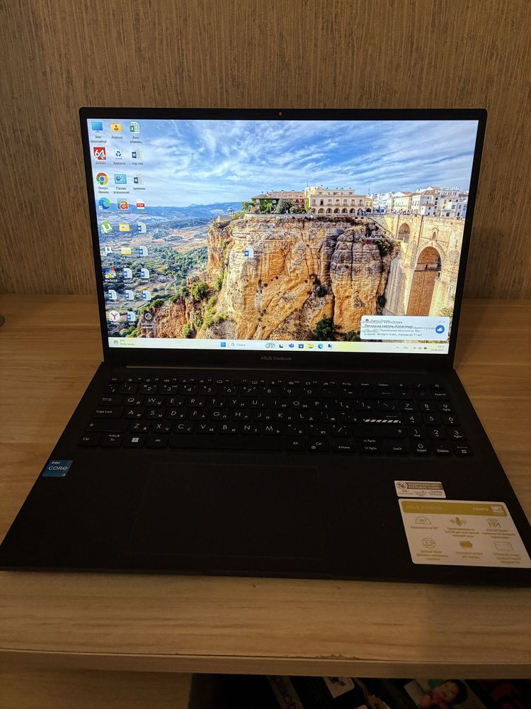 Ноутбук asus vivobook