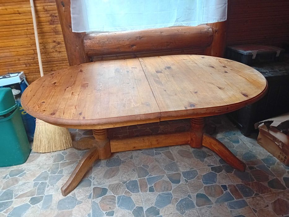 Donez masa de bucatarie din lemn