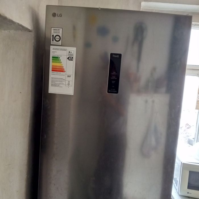 Продаю холодильник