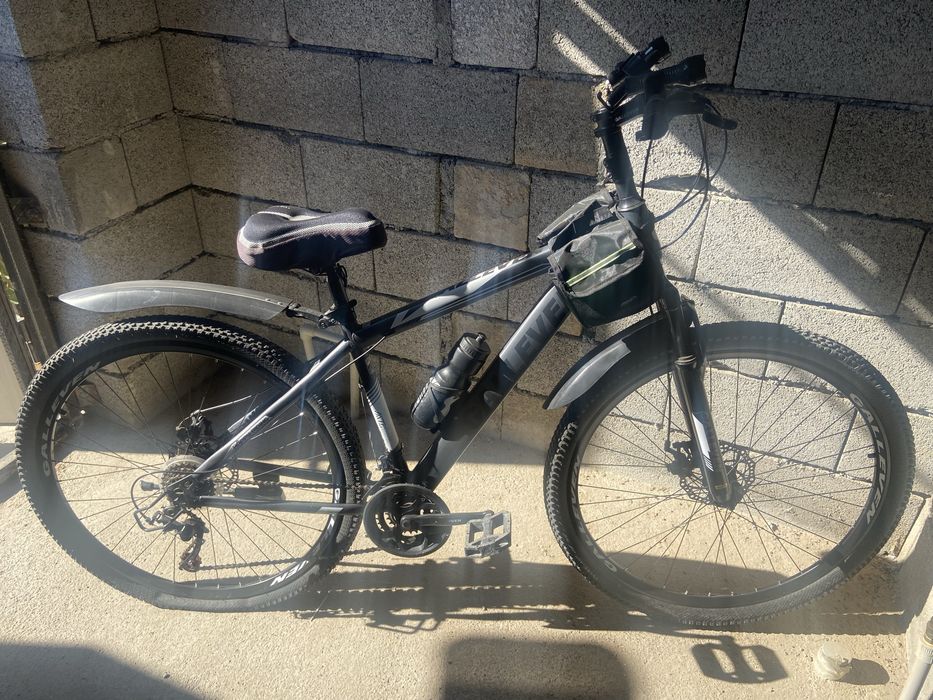 Велосипед в хорошом состояние для взрослых