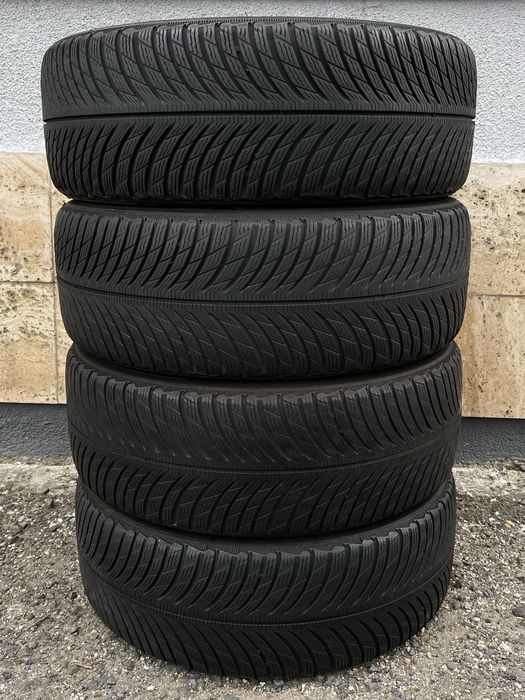 Jante Roți 18 Mazda CX-3 Hyundai Kona Anvelope iarna 215 50 R18 M+S