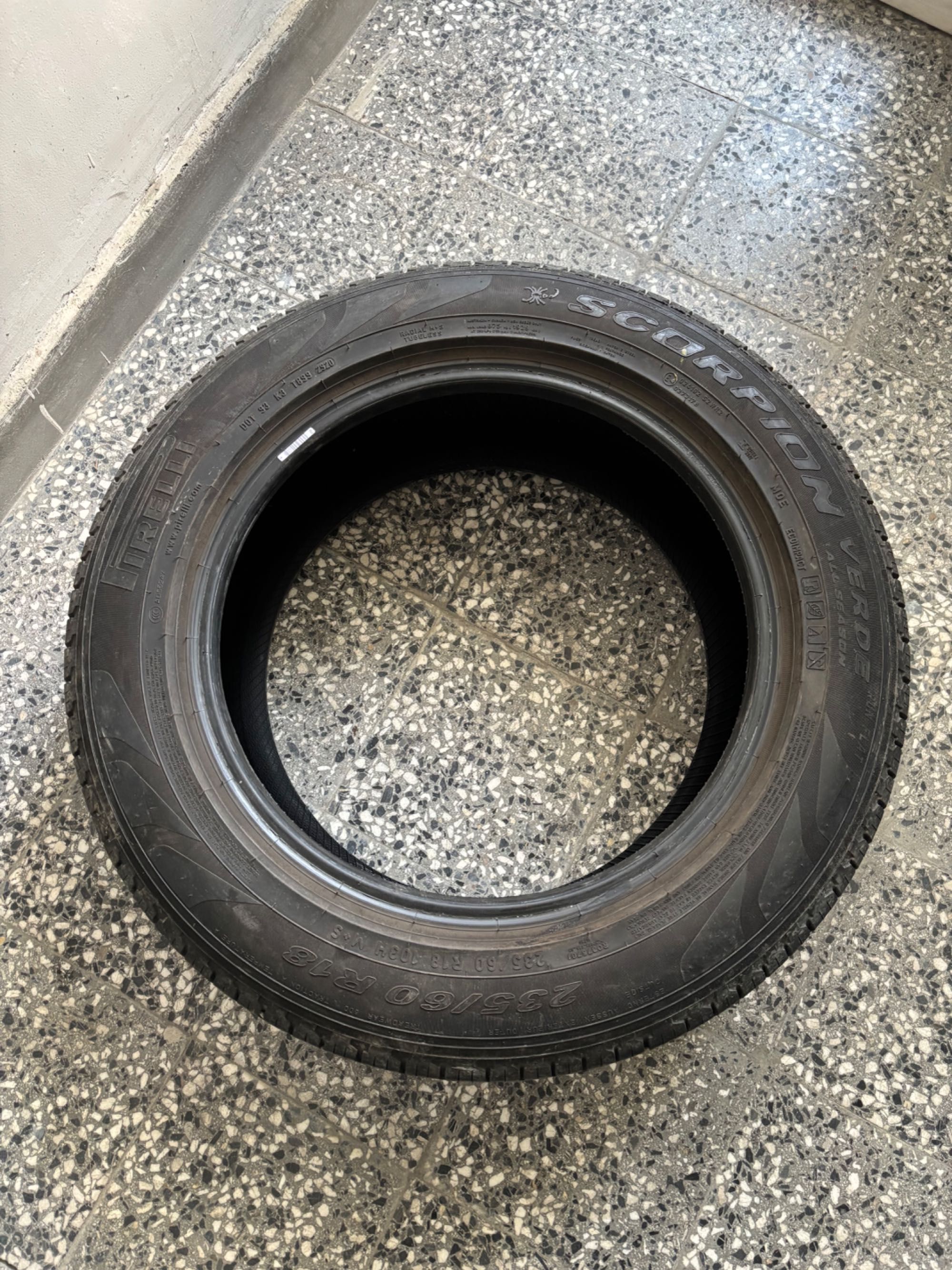 Гуми Pirelli Scorpion летни 235/60/18