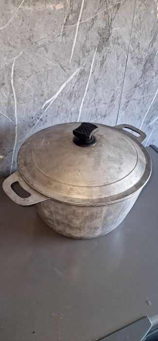 Казан на 10 литров, продам 7000