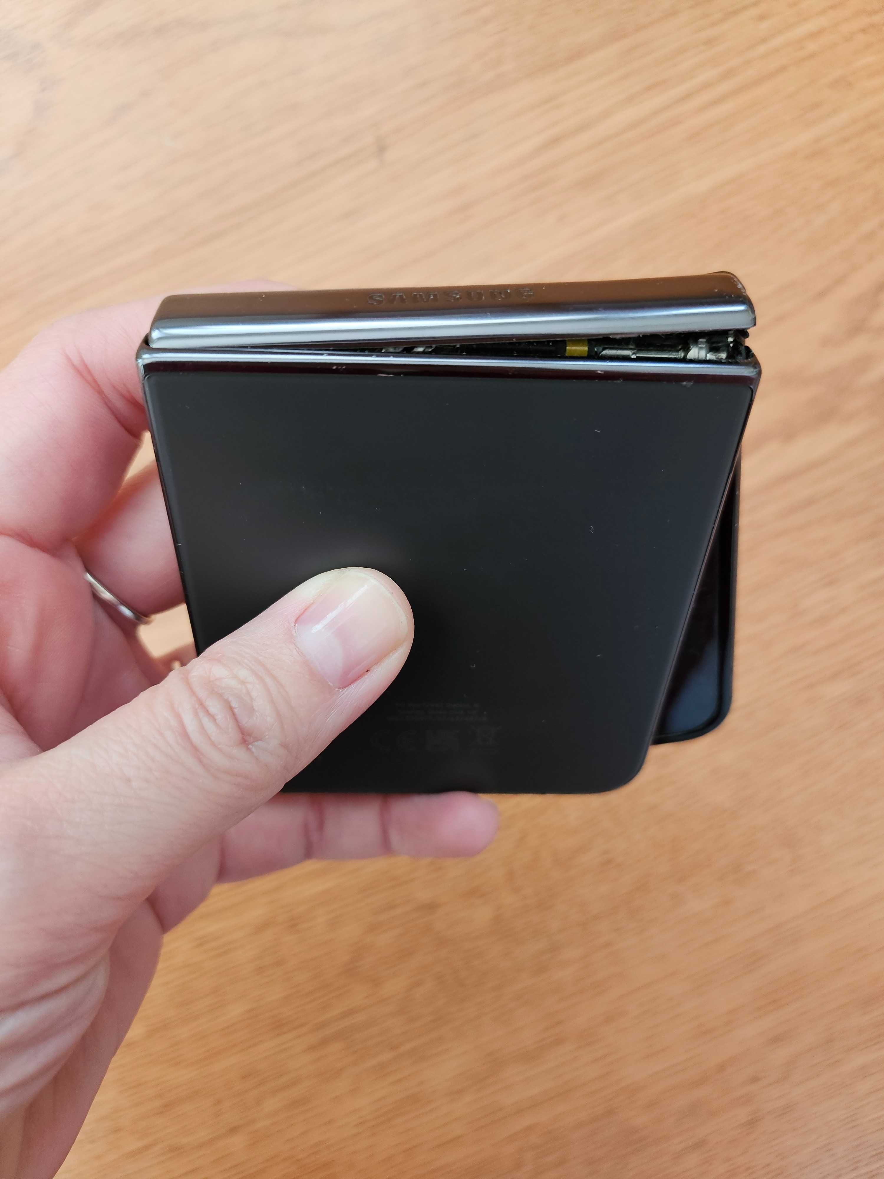 Samsung Z flip 4 ЗА части