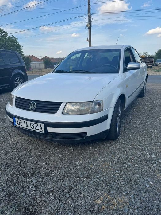 VW Passat 1.6 Benzina 102 Cp An 2000