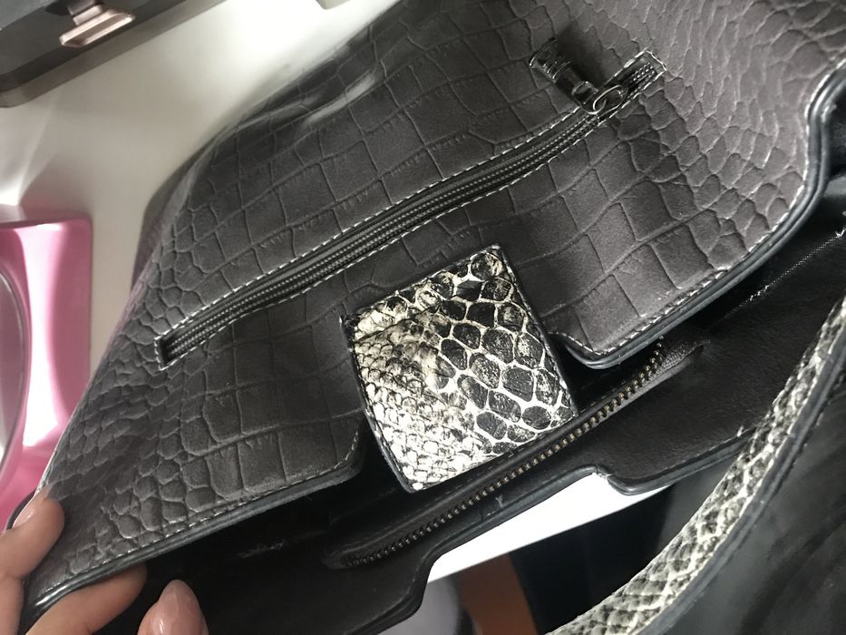 Сумки в отличном состояние