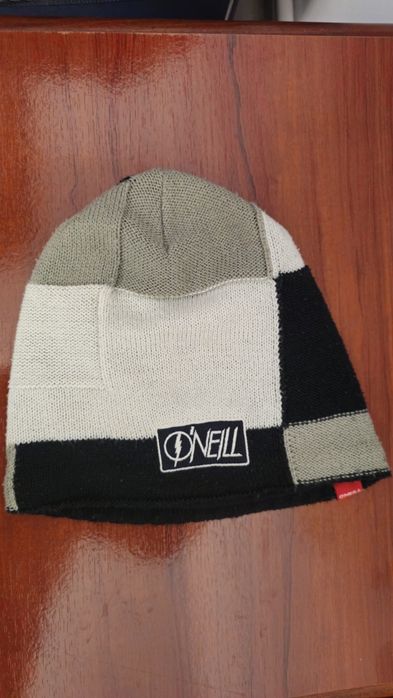 Caciula marca o 'neill