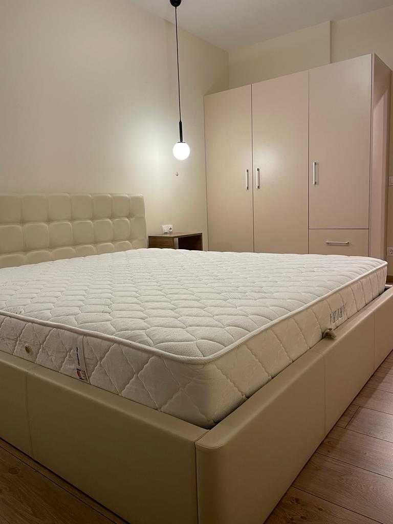 Дава се под наем Двустаен апартамент в София, Център - 65 кв.м за 765 € - Снимка #5