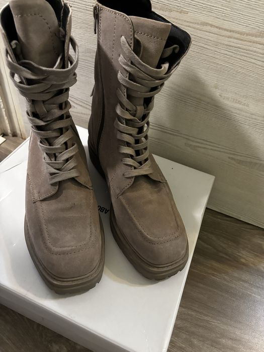 Дамски боти -Велур!