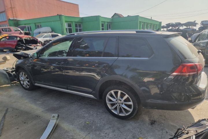 Plasa portbagaj 5g9861691b rulou Volkswagen VW Golf 7  [din 2012 pana