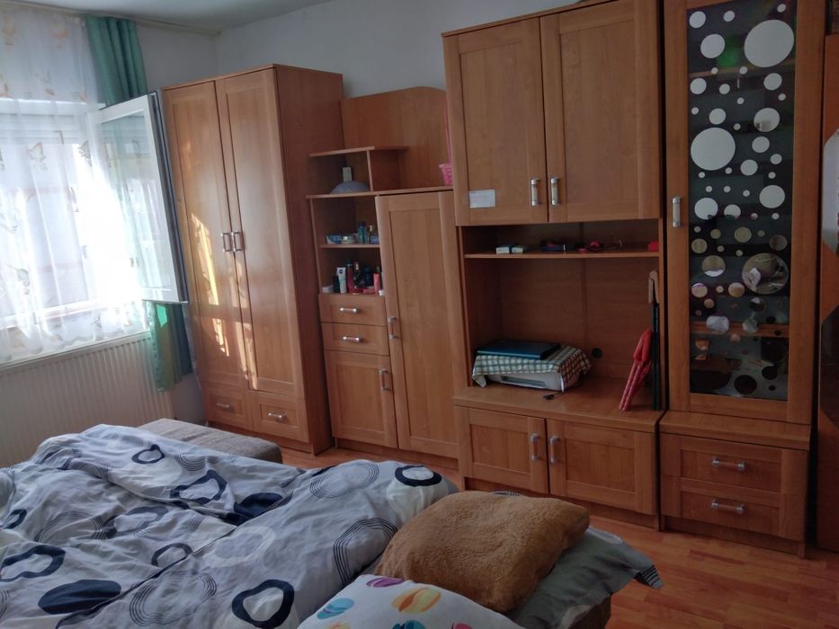 Inchiriez garsoniera micro 4