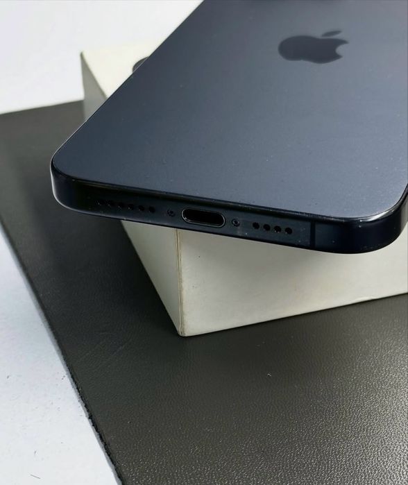 Iphone 15 pro 256GB