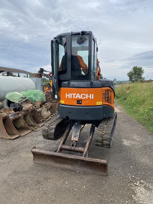 Miniexcavator HITACHI  ZX29u-3 Aer conditionat