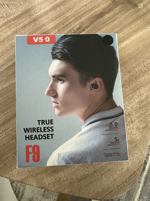 Casti Wireless noi