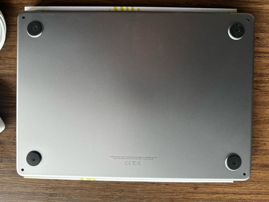 Macbook Air A2681 13" M2