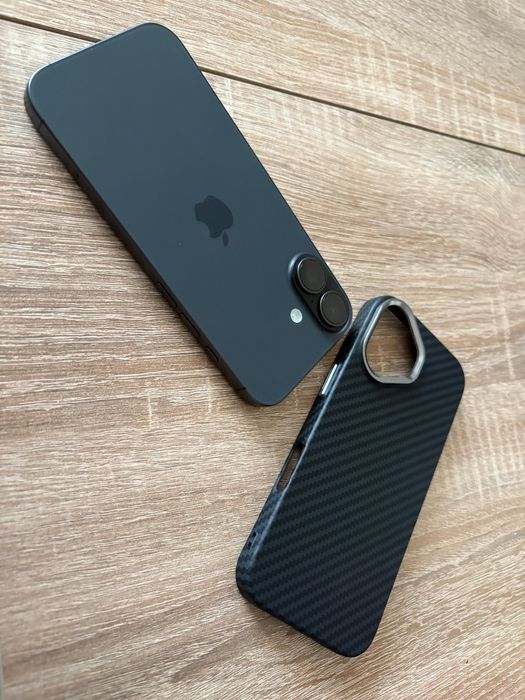 Vand iphone 17 256gb ca nou