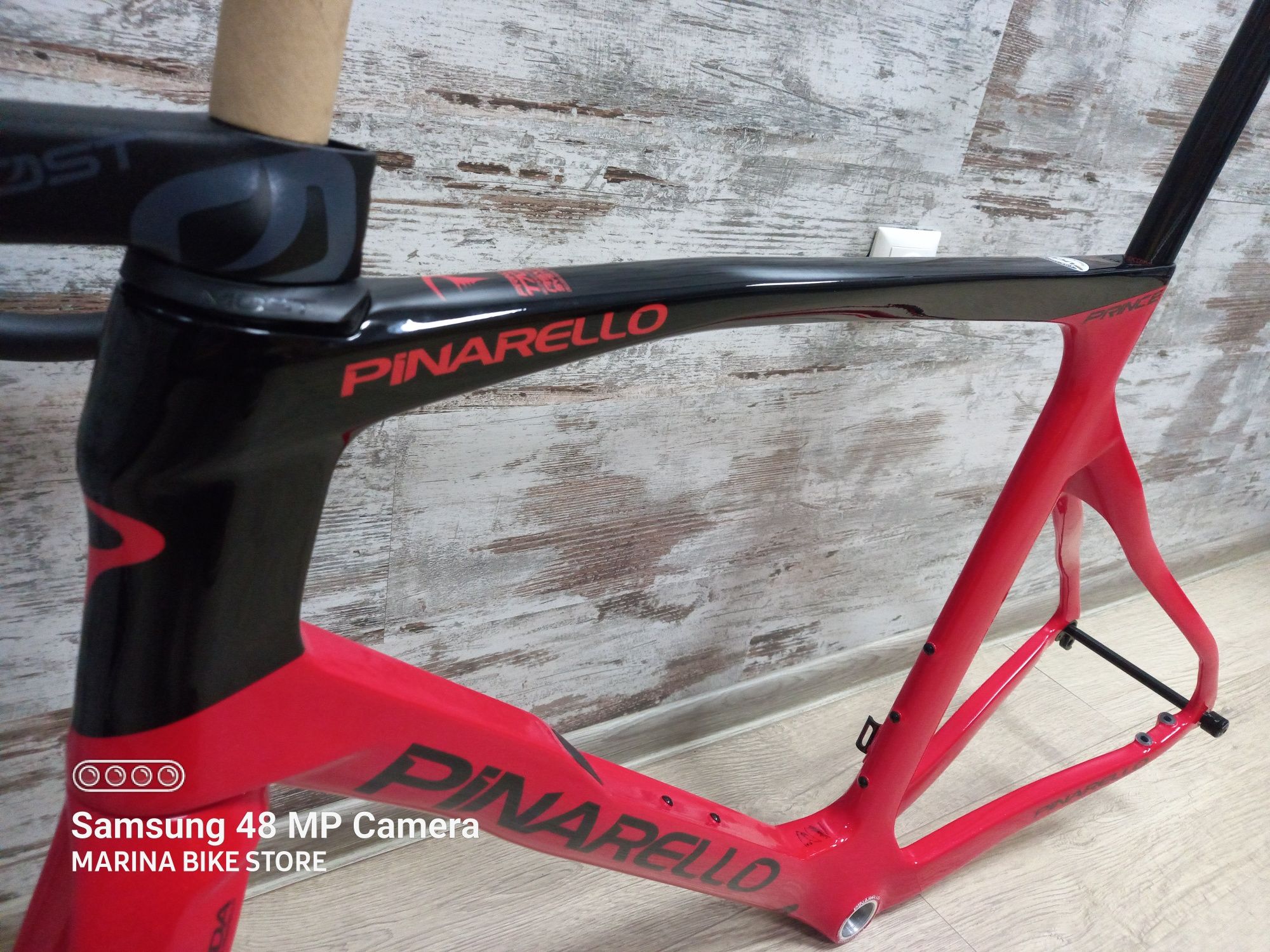 НОВА карбонова шосейна рамка Pinarello Prince Disc с ГАРАНЦИЯ