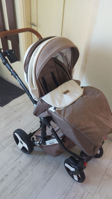 Бебешка количка Milu Kids