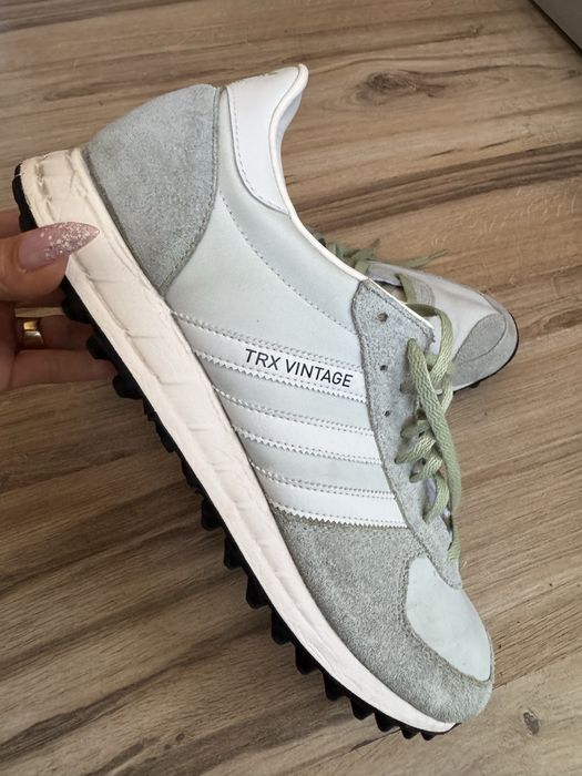 Оригинални класически маратонки Adidas Originals TRX! 48 н