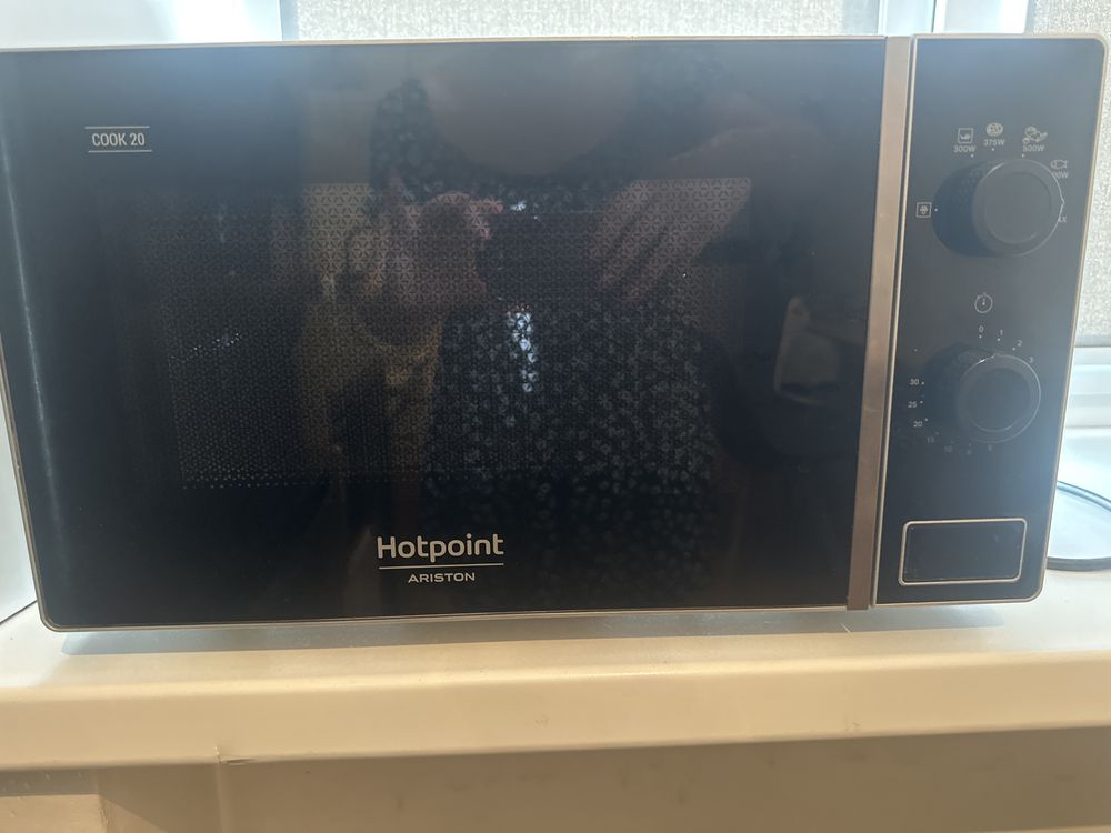 Продам микроволновку на запчасти