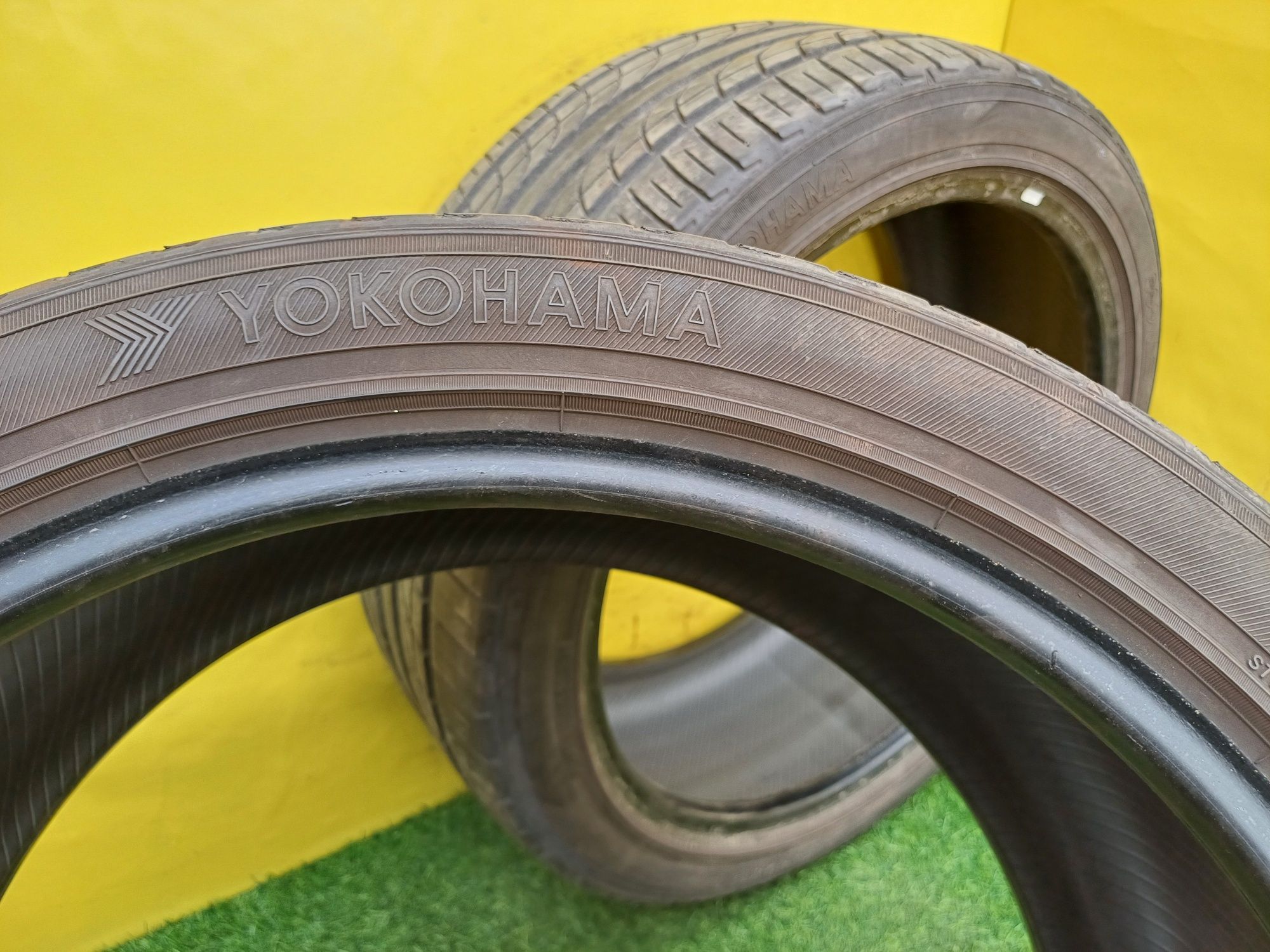 Шины 245/40 R19 Yokohama пара.