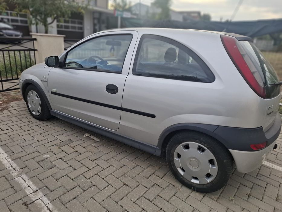 Opel corsa C 2004