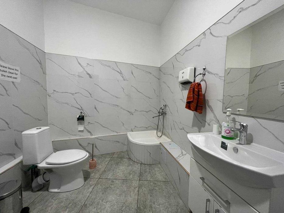 СДАЕТСЯ ГОТОВЫЙ ОФИС! 313 кв.м, ор Акай сити, Мирзо-Улугбек. ССС