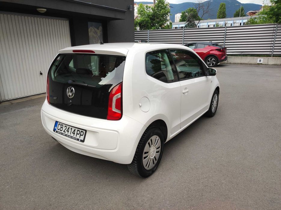 Продавам VW Up Eco Fuel CNG
