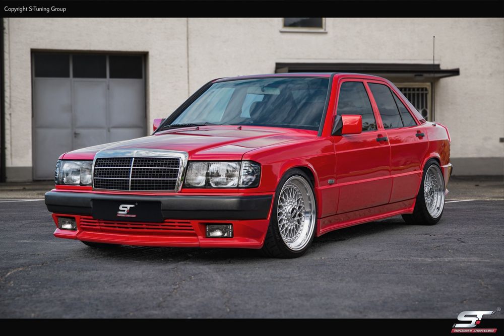 Бампер, пороги на 190 Мерседес AMG