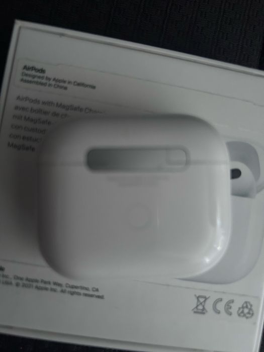 Vand casti Airpods3 - 3rd generation - Originale Apple