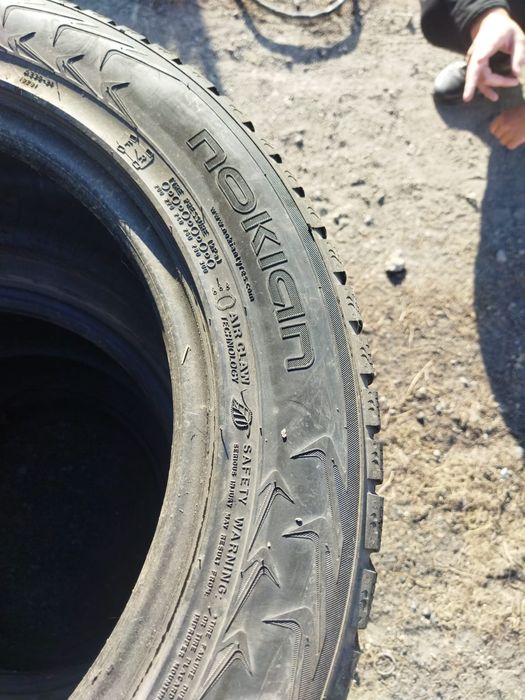 шины зимние 215/55/16