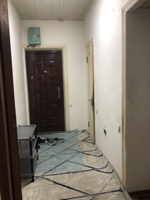 Сергели 1 5метро срочно сдаётся 1 комнатная квартира