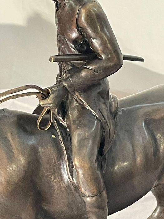 Statueta***bronz***calaret