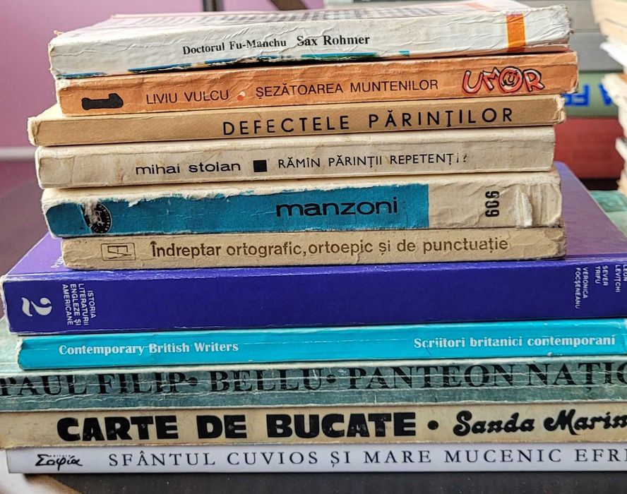 Vând cărți diverse de beletristică