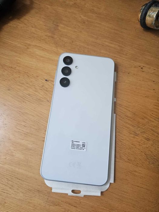 Samsung A16 5G – 128GB, Бял – Нов