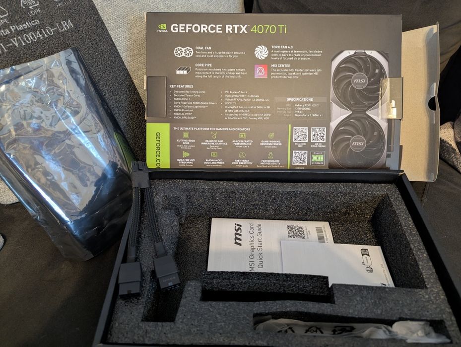 Vând placă video MSI GeForce RTX 4070 Ti Ventus 2X 12Gb OC Edition