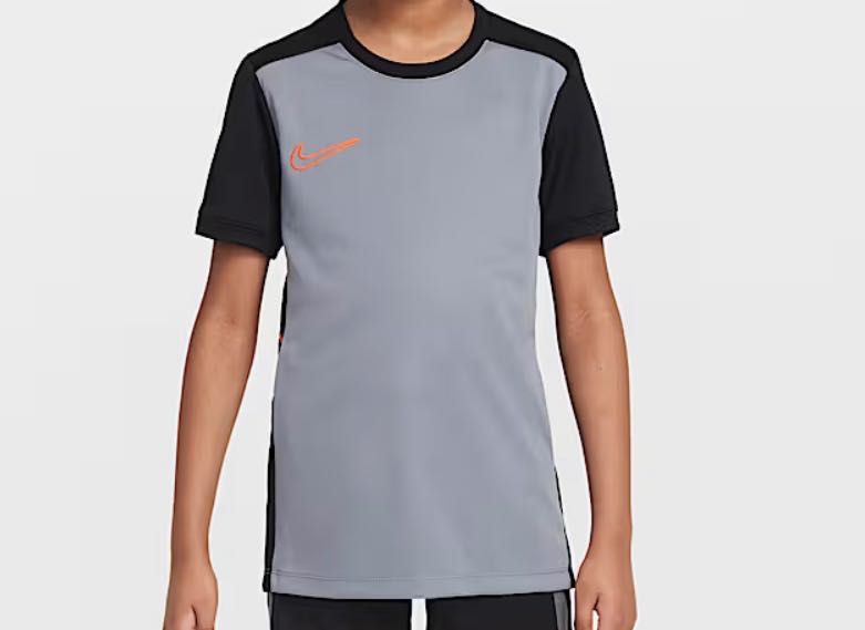 Детска тениска NIKE