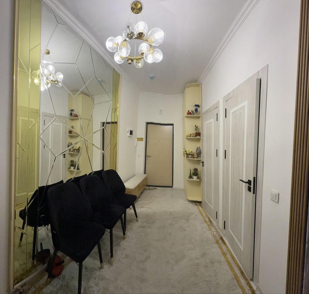 Продается 3ком Шикарная с Обстановкой квартира