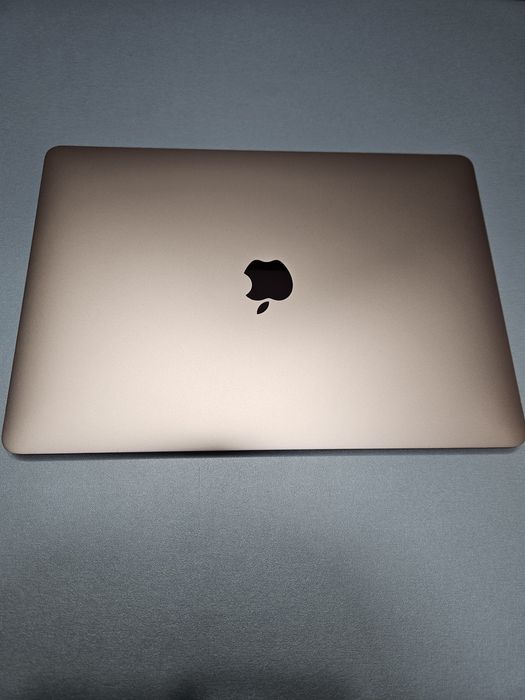 Macbook air apple A2337 M1 розово злато