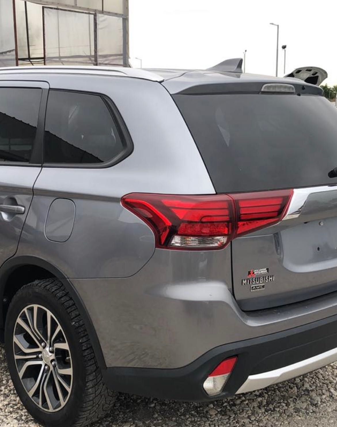 Mitsubishi Outlander V6