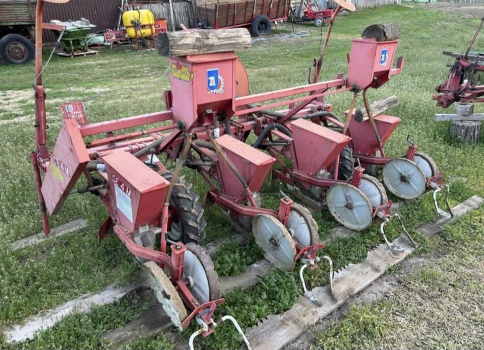Semanatoare porumb/ floare 4m