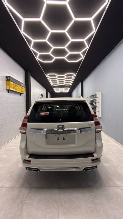 Toyota Land Cruiser 150