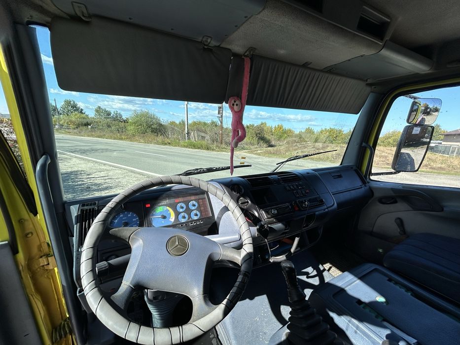 AutoPlatforma Mercedes-Benz Atego 815